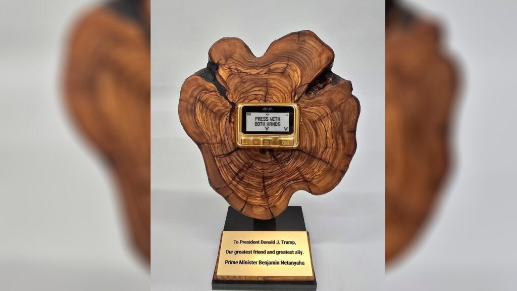 Netanyahu gifts Trump golden pager in nod to Lebanon explosions