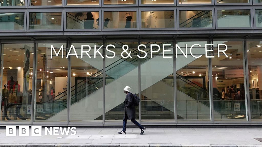 Cyber attack causes further chaos for shoppers at M&S