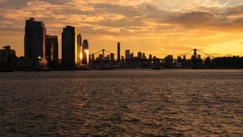 Moody’s pushes US out of top triple-A rating club citing rising debt