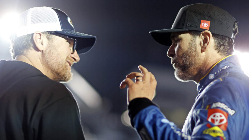 Loose lug nuts suspension leads to epic crew chief for NASCAR team