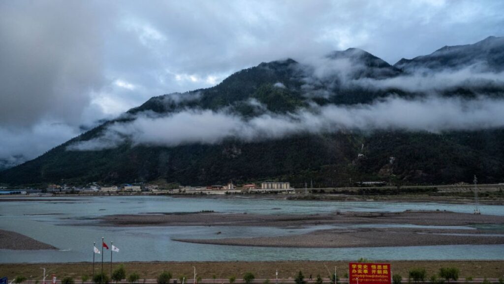 China starts construction of world’s biggest hydropower dam in Tibet | Environment News