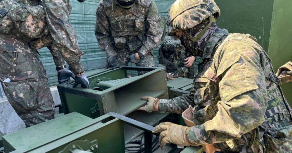 South Korea dismantles border loudspeakers to ease tensions with N Korea | Conflict News