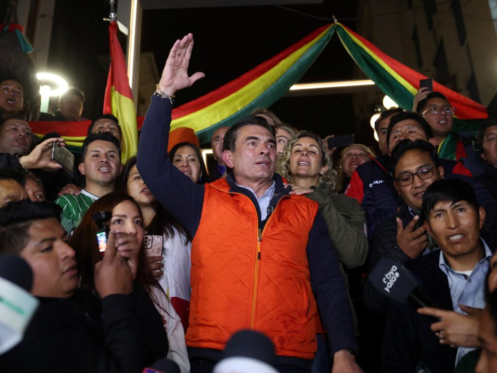 Bolivia to hold presidential run-off between centrist and right-winger | Elections News