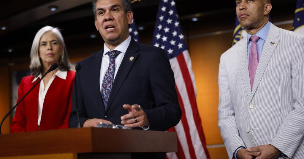 Contributor: Democrats will pay for ignoring base’s qualms about Gaza