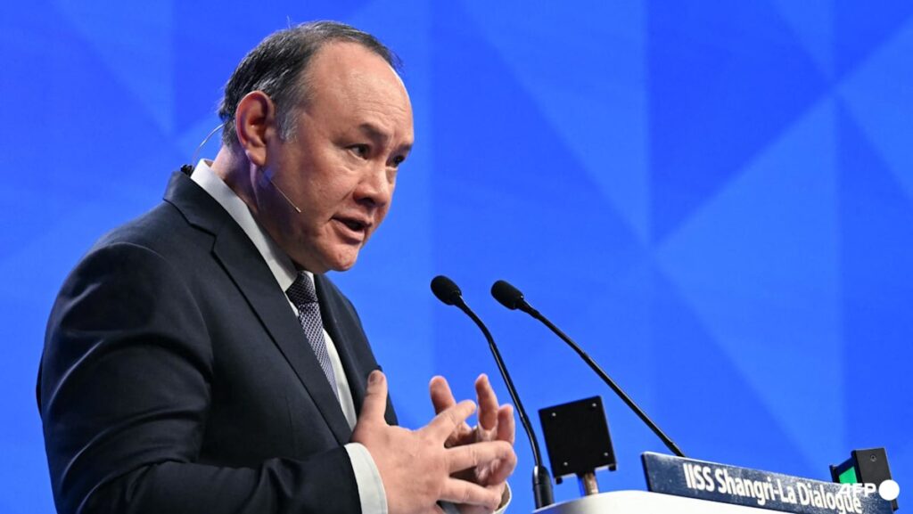 Philippines and Britain discuss troop agreement as regional tensions rise