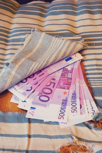 ECB: Keep Calm And Carry Cash