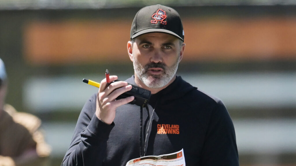 Kevin Stefanski responds to Shedeur Sanders’ ‘ready’ comment