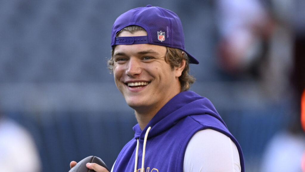 Should McCarthy news raise concerns about Vikings QB’s future?