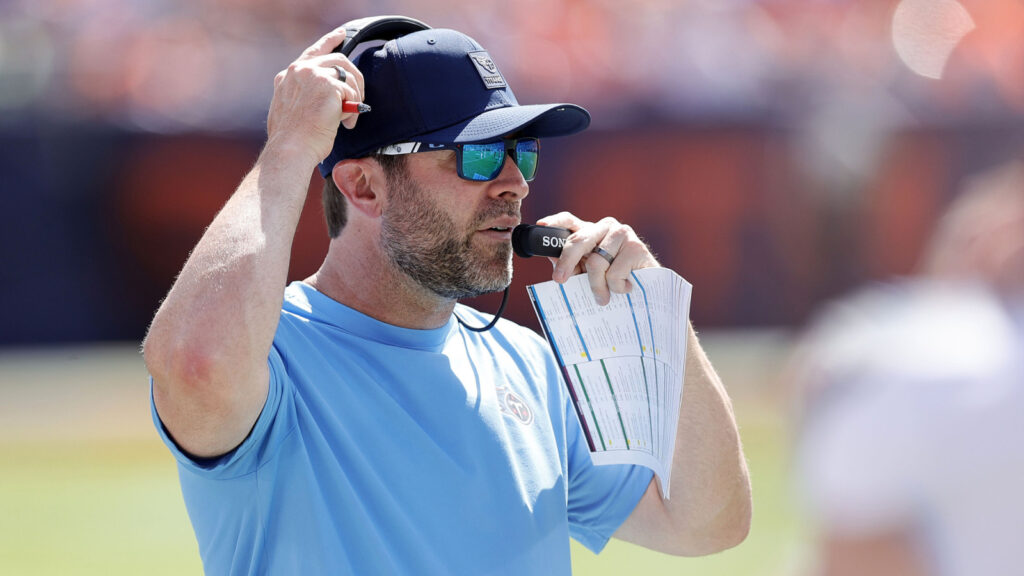 Titans’ Brian Callahan responds to fans calling for his firing