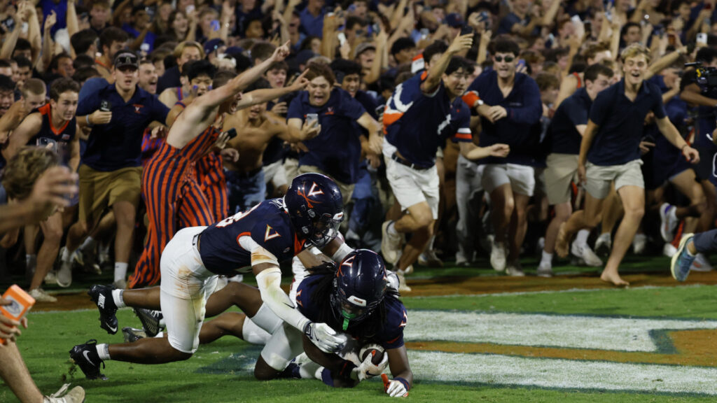 Virginia gets signature win with upset of No. 8 FSU