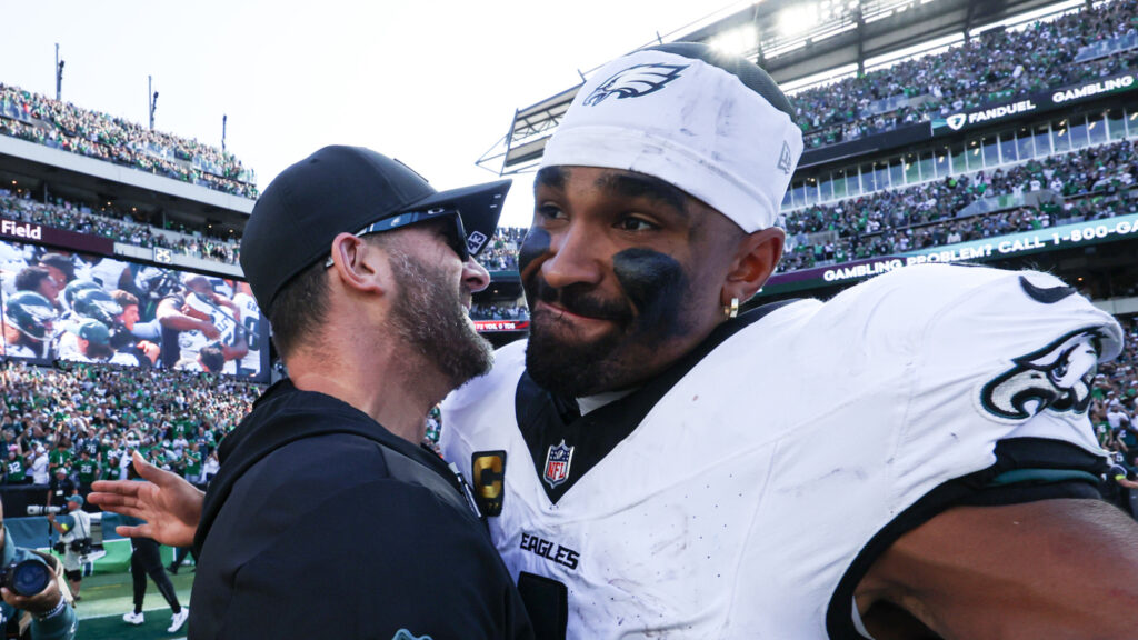 Winners, losers from Week 3: Eagles find a way; Texans still a mess