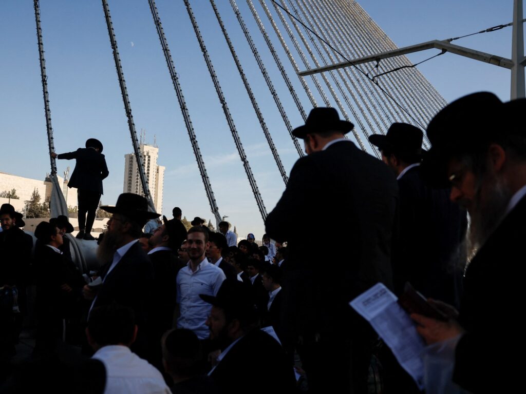 Israeli ultra-Orthodox Jews rally in Jerusalem against military service | Israel-Palestine conflict News