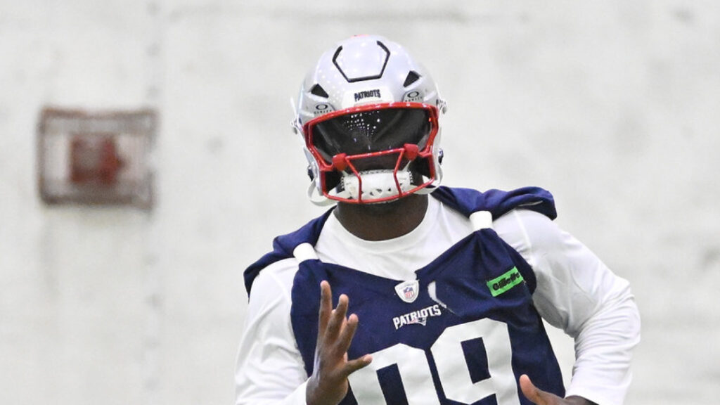 49ers get needed help by trading for Patriots’ Keion White