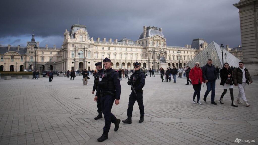 France arrests five new suspects in Louvre heist probe: Prosecutor