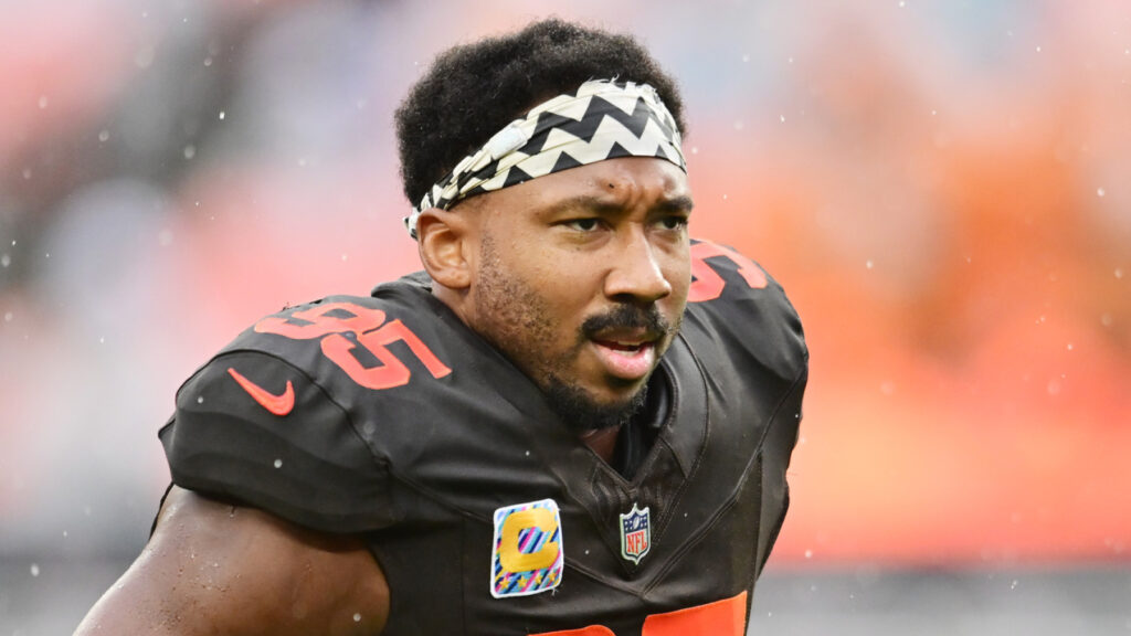 Browns’ Garrett explains viral outburst in blowout loss to Patriots