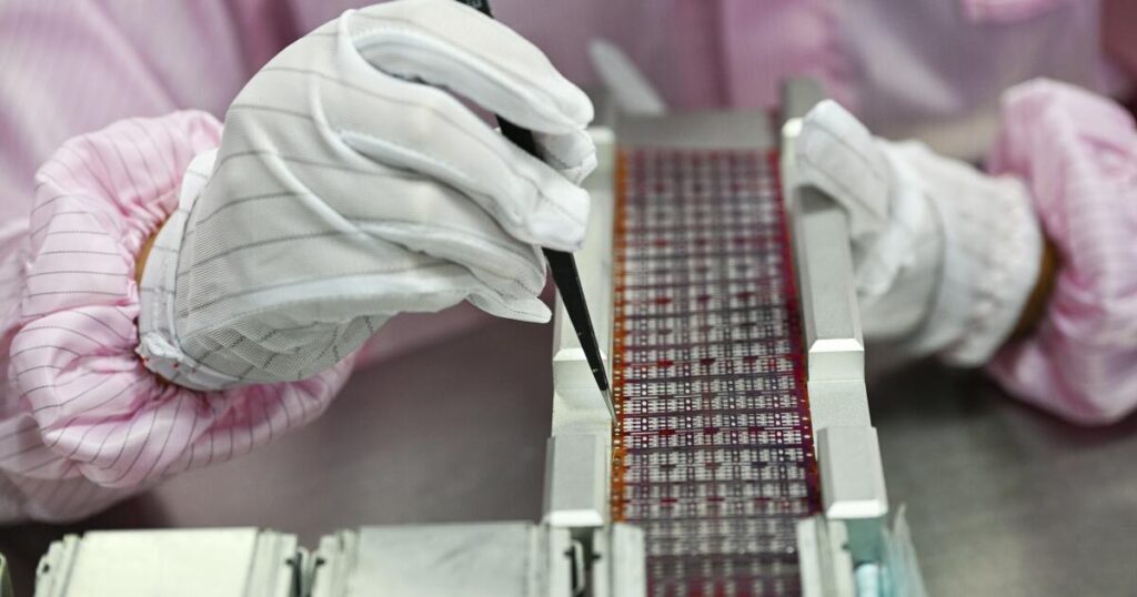 Contributor: The real cost of America’s overreliance on trade with China