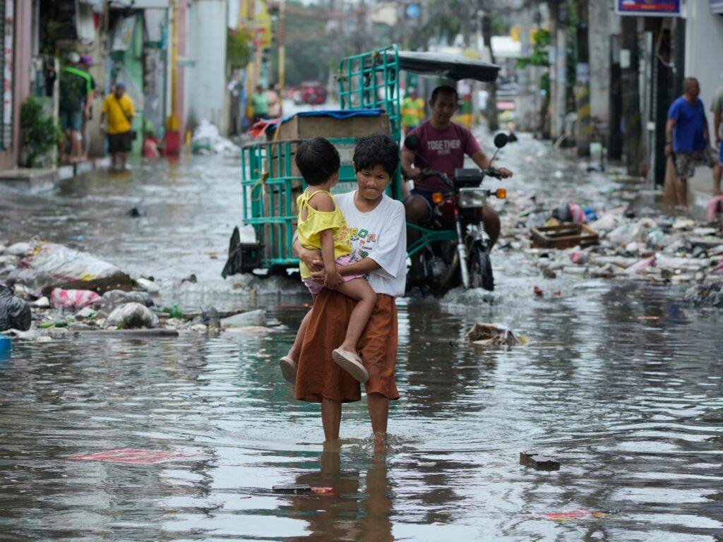 Typhoon Fung-wong leaves Philippines with 10 dead, 1.4 million displaced | Climate Crisis News