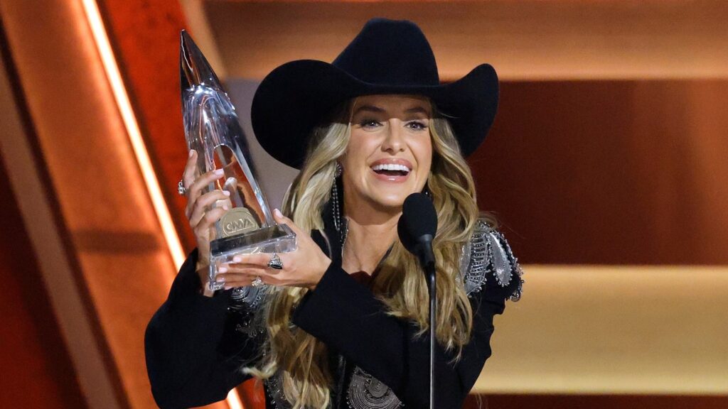 Lainey Wilson wins big at 2025 CMAs: See the complete winners list