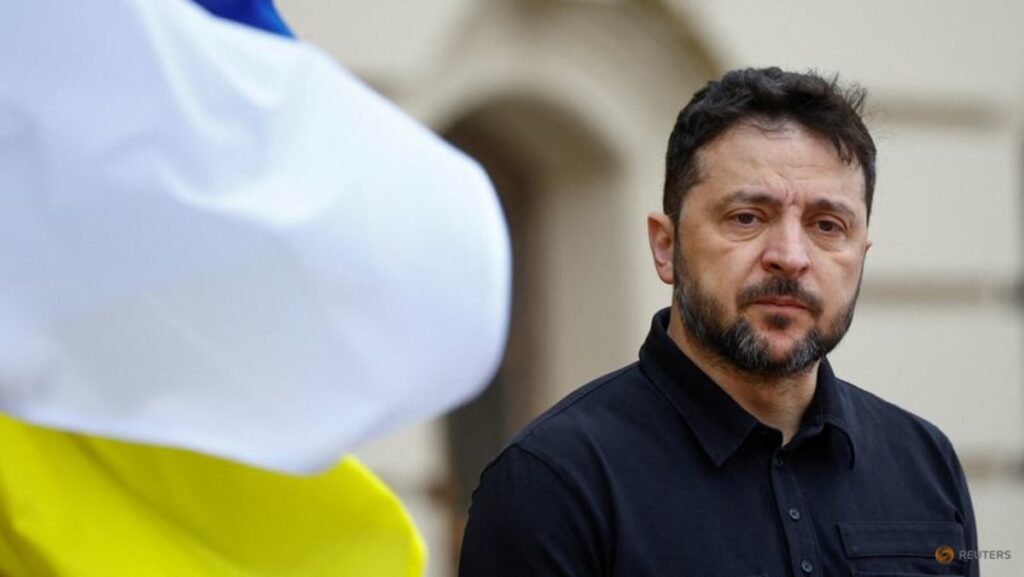 Zelenskyy to hold high-stakes talks on land, security with Trump on Sunday