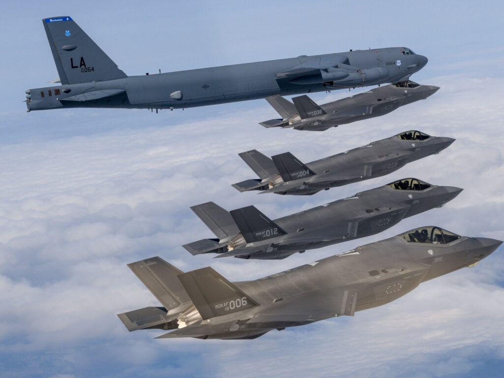 Top global arms producers’ revenues surge as major wars rage: SIPRI report | Weapons News