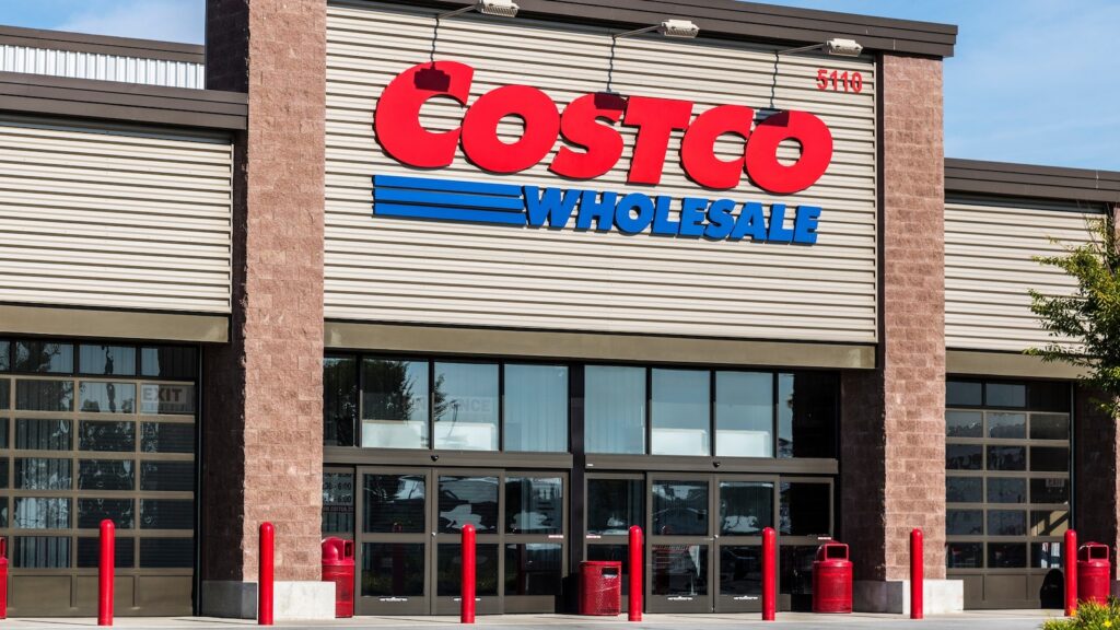 Holiday grocery store hours, what retailers are open on New Year’s Eve, Day