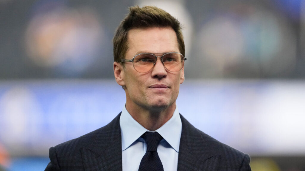 Tom Brady officially makes his pick for NFL MVP