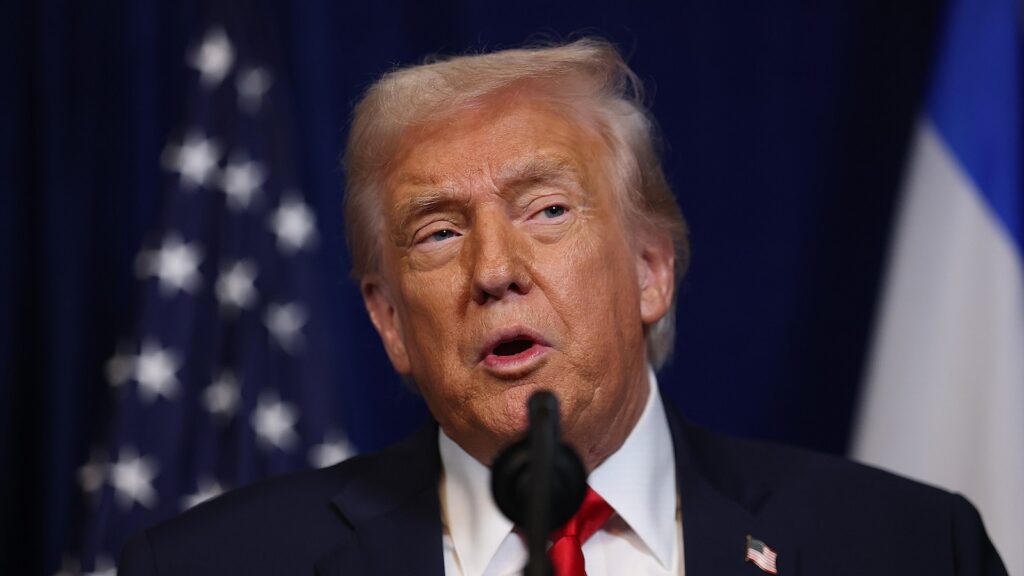 Republicans largely back Trump on Venezuela action, Democrats decry it as unjustified