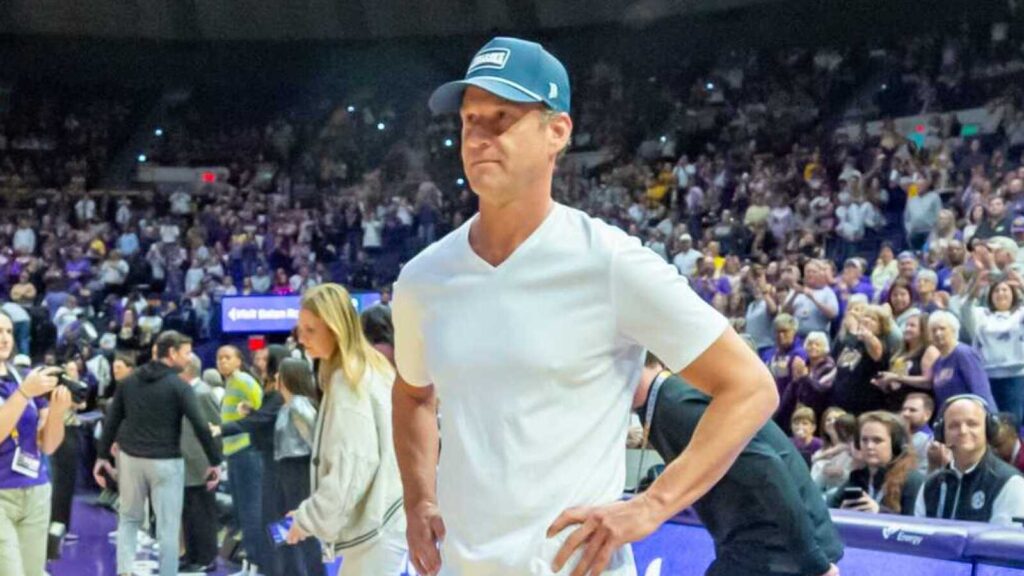 Ole Miss star DT Zxavian Harris takes shot at Lane Kiffin