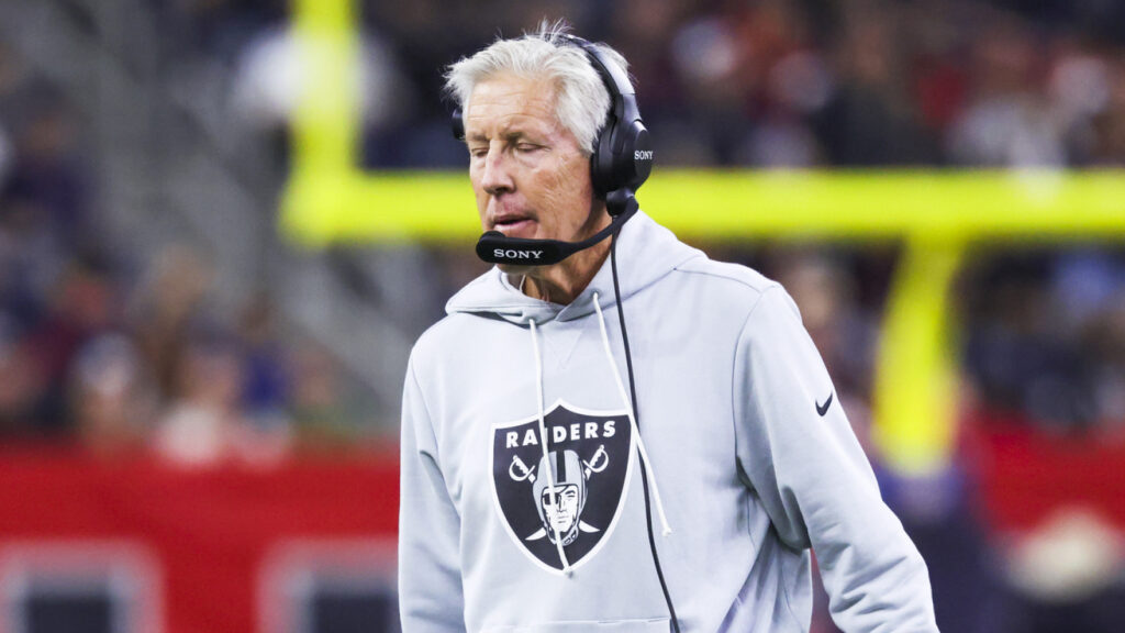 Will Pete Carroll become fall-guy for Mark Davis’ ineptitude?