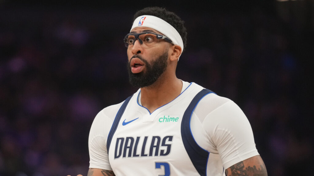 Only two teams want to trade for Mavericks’ Anthony Davis