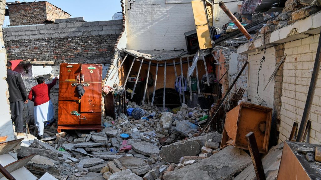 Bride and groom among 8 killed in gas cylinder blast at wedding in Pakistan