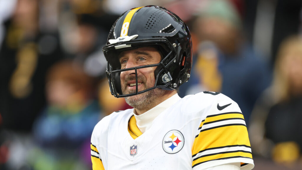 Former NFL GM sends Rodgers warning to Steelers amid reports