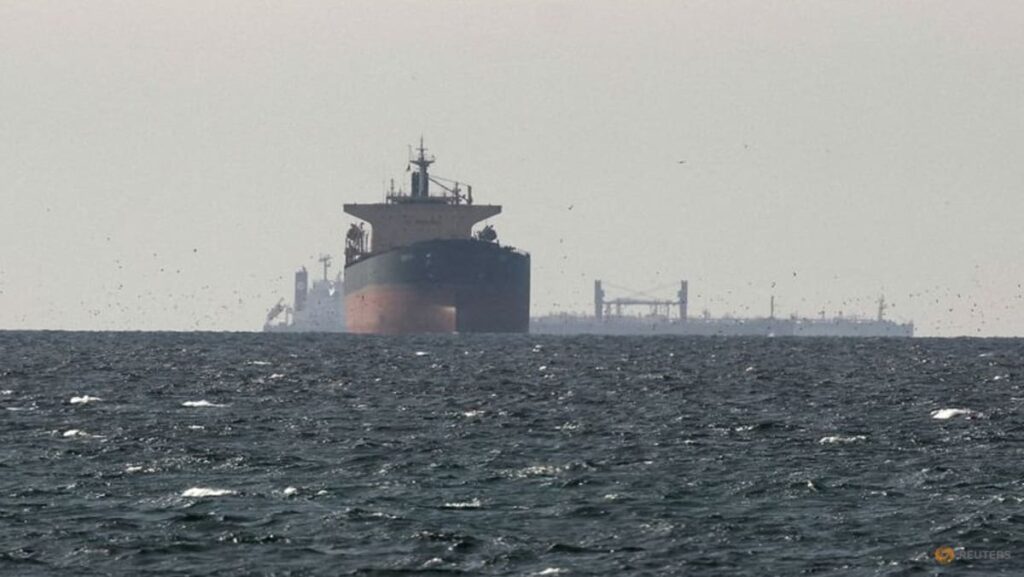US green-lights delivery and sale of Iranian oil at sea