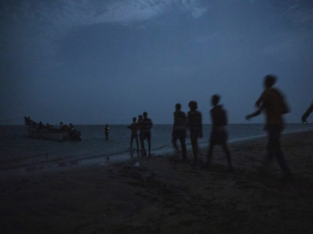 At least nine people dead, dozens missing as boat sinks off Djibouti coast | Migration News