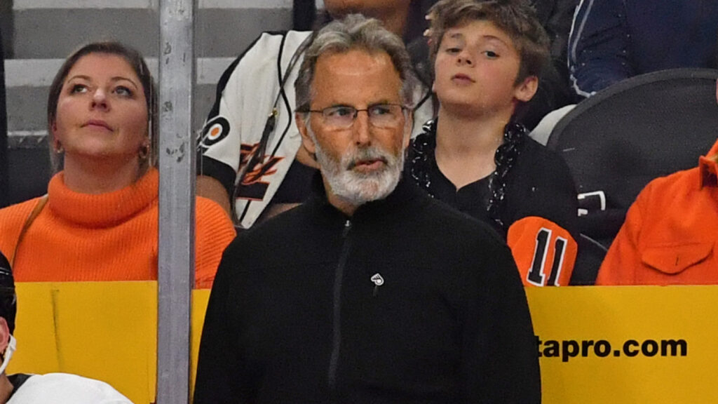 Golden Knights make stunning coaching change, hire John Tortorella