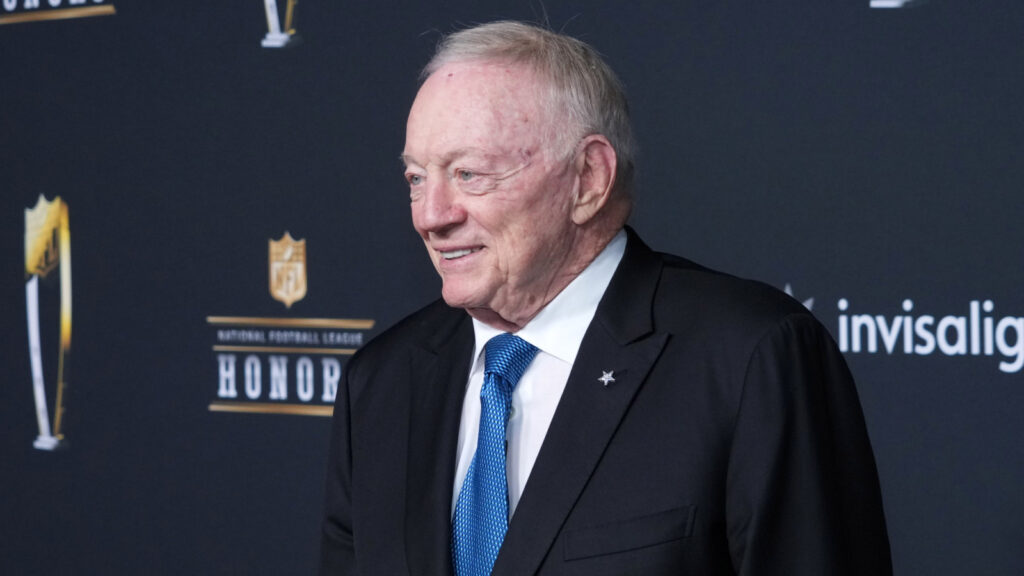 Jerry Jones may make an unexpected decision about George Pickens