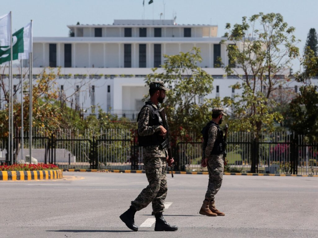 Pakistan sets modest goal for US-Iran summit: A deal to keep talks going | US-Israel war on Iran News