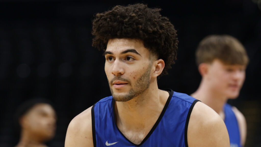 Boozer joins Flagg as Naismith winner, but Duke’s tournament problems remain