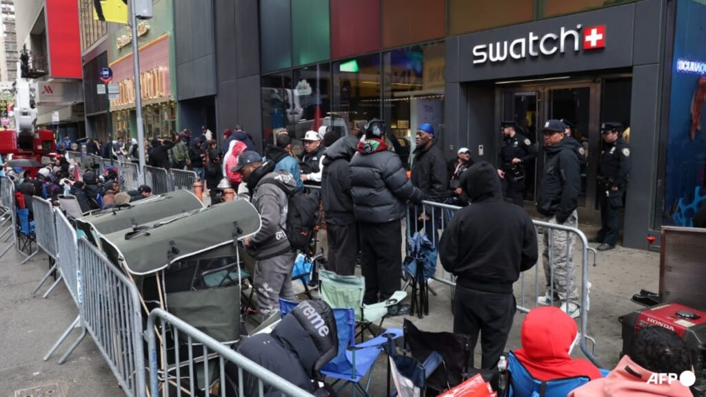 Swatch blames shopping centres for ‘problems’ with Royal Pop launch