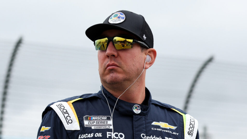 Kyle Busch hospitalized with severe illness, won’t race at Charlotte