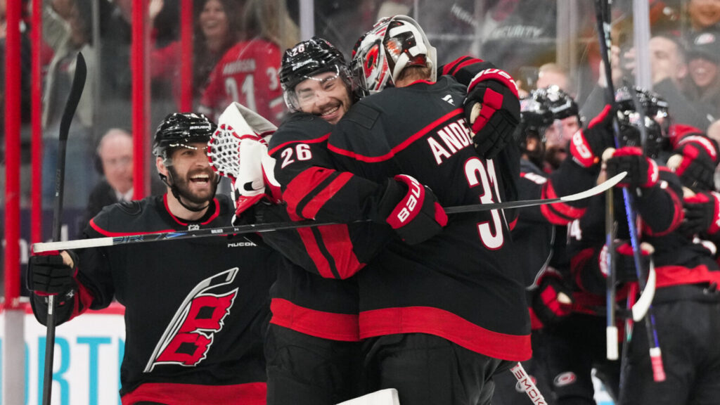 Winners, losers from Saturday’s NHL playoffs: Hurricanes get even
