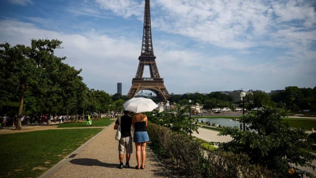 Europe swelters under heatwave, France restricts alcohol consumption