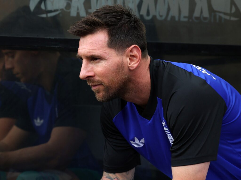 Messi sits out Argentina’s pre-World Cup friendly due to hamstring strain | World Cup 2026