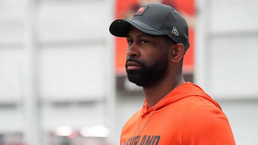 Browns GM addresses Brendan Sorsby situation