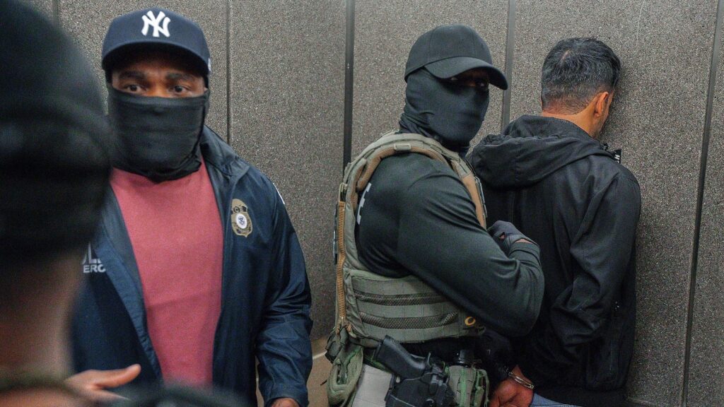 Just 3% of recent ICE detainees had a violent felony conviction, government data shows