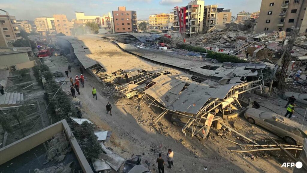 Israel says US backs striking Beirut suburbs if Hezbollah attacks