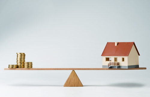 US Home Builder Sentiment Contracts For 15th Month