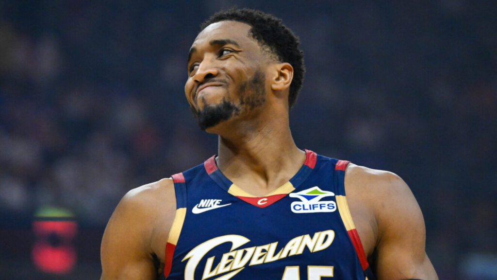 Cavaliers make Mitchell franchise’s future with or without James