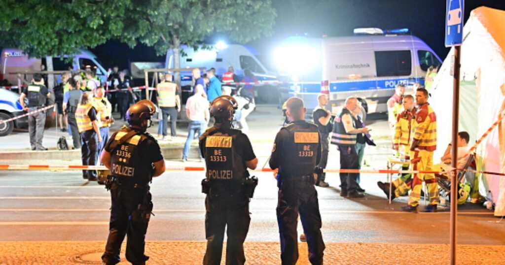 “Car Hits Crowd at Berlin Pride Parade” after Suspect from ‘Islamist Scene’ Plows Through Crowd Killing 1, Injuring 16 * The Gateway Pundit * by Jim Hoft