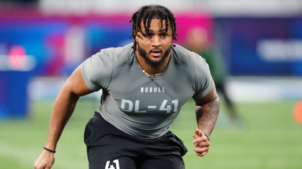 Late Cowboys defensive end Marshawn Kneeland diagnosed with CTE
